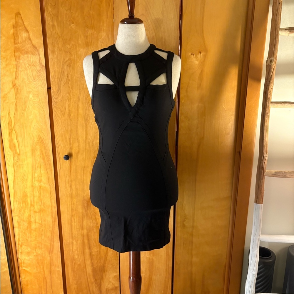 Nameless Elegant Black Dress